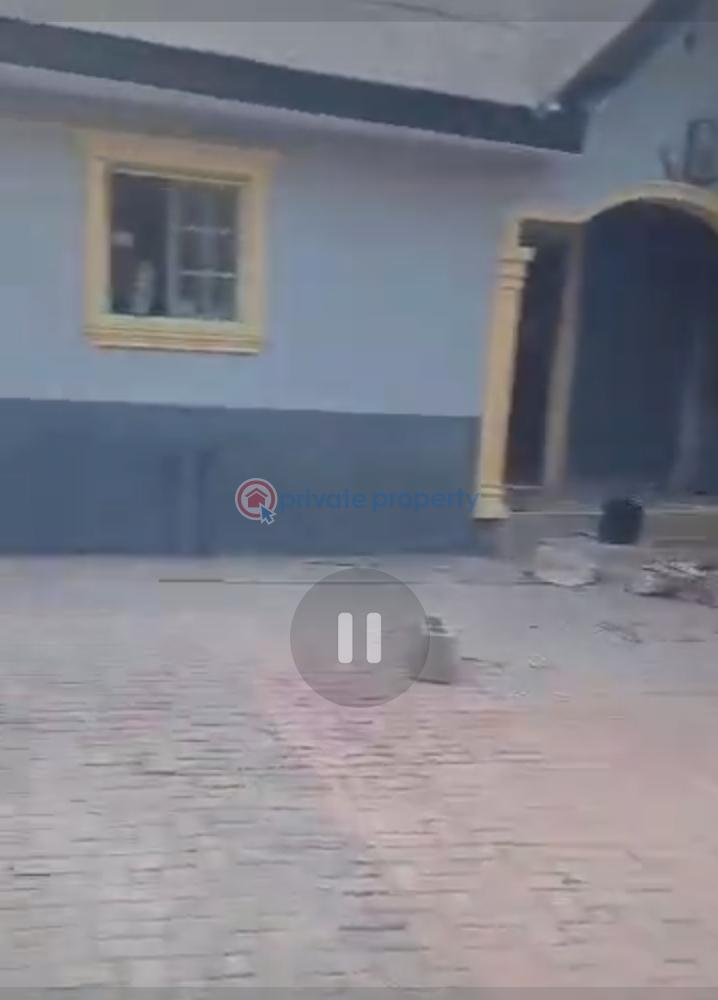 Bungalow For Sale Fawole Bus Stop, Behind Federal Housing Estate, Along Igbogbo Bayeku, Ikorodu. Igbogbo Ikorodu Lagos - 0