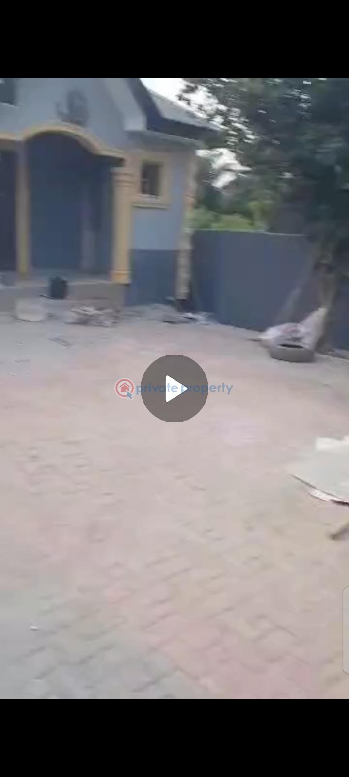 Bungalow For Sale Fawole Bus Stop, Behind Federal Housing Estate, Along Igbogbo Bayeku, Ikorodu. Igbogbo Ikorodu Lagos - 2