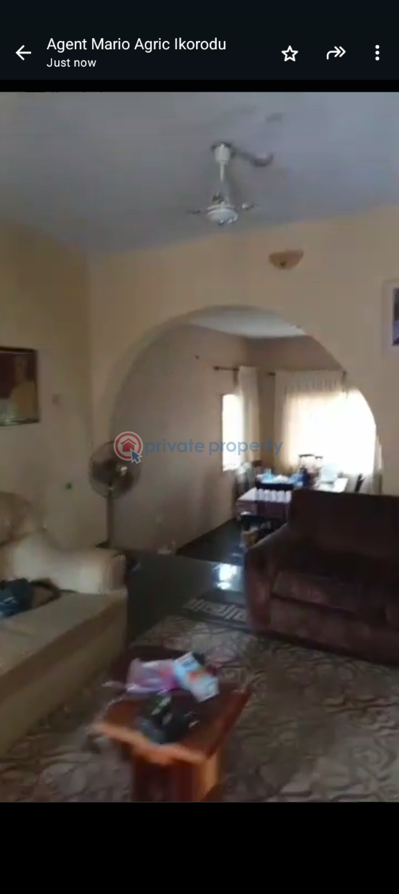 2 bedroom Bungalow For Sale Agric Ikorodu Lagos - 3