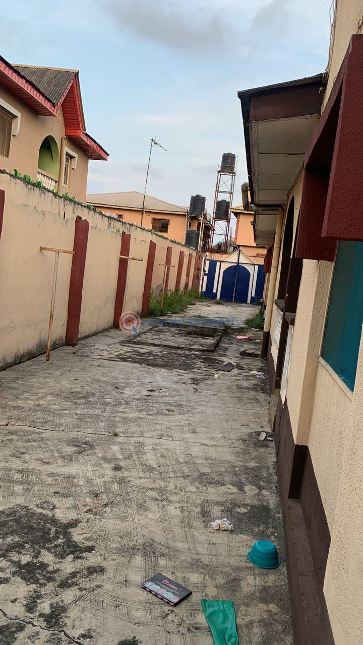 3 bedroom Bungalow For Sale Abesan Estate Ipaja Lagos - 4