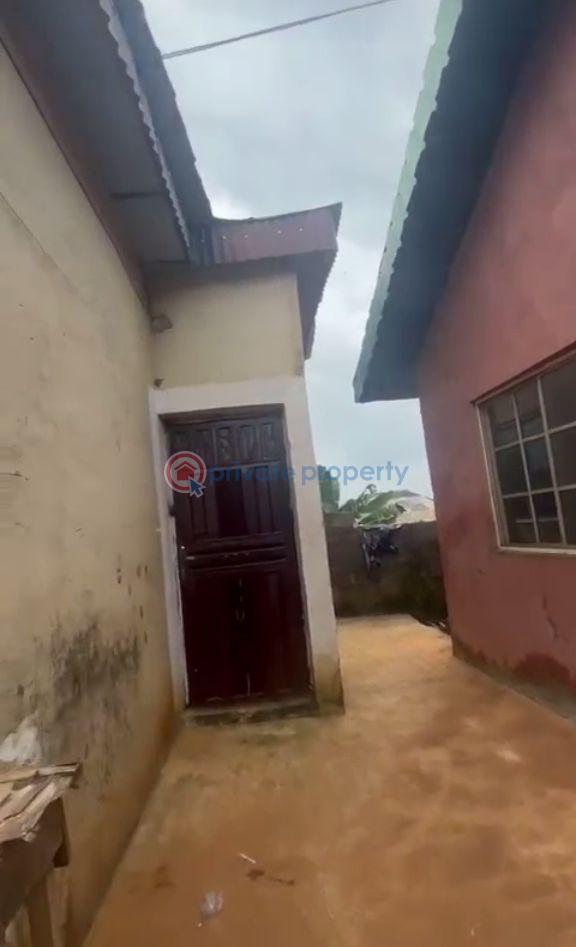 Flat & Apartment For Sale Igbogbo Ikorodu Lagos - 4