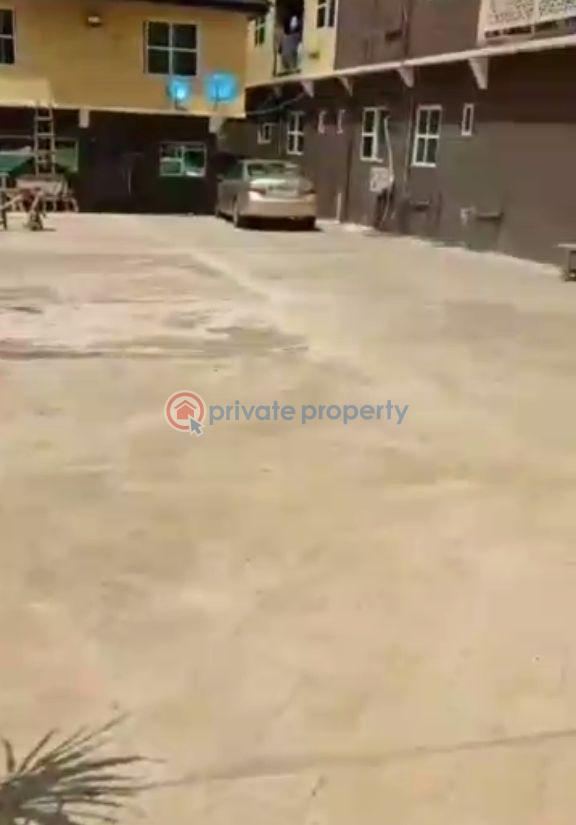 10 bedroom Hotel For Sale Ikorodu Lagos - 6