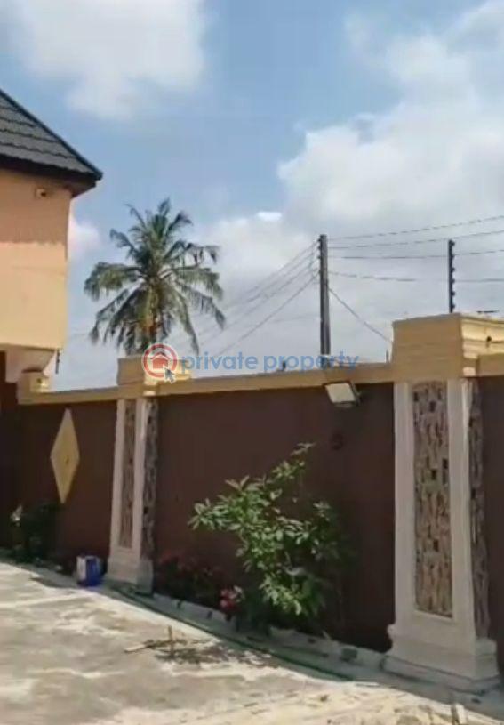 10 bedroom Hotel For Sale Ikorodu Lagos - 8
