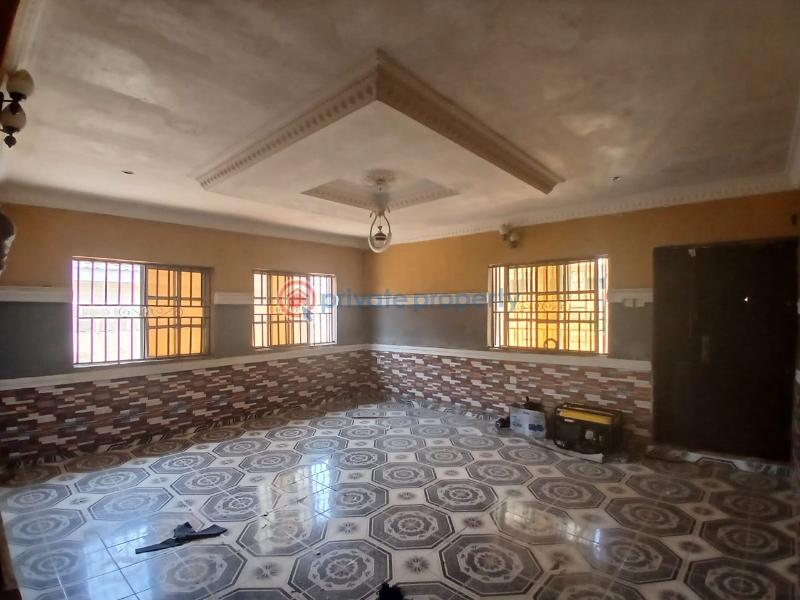 3 bedroom Bungalow For Sale Ajiila Akoto Elebu Akala Express Ibadan Akala Express Ibadan Oyo - 1