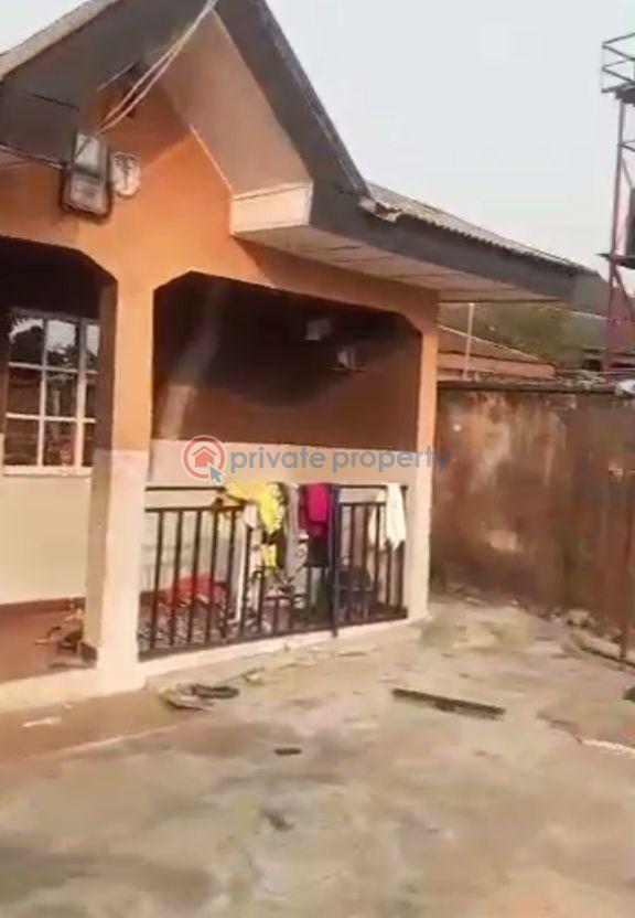 3 bedroom Bungalow For Sale Igando Ikotun/Igando Lagos - 1