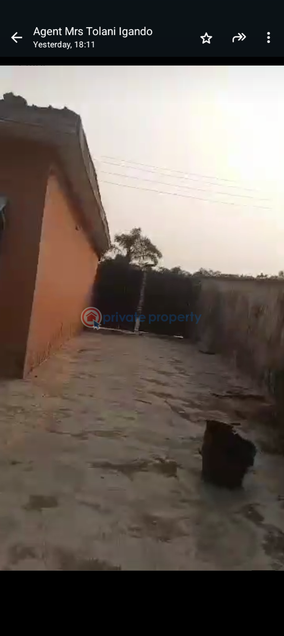 3 bedroom Bungalow For Sale Igando Ikotun/Igando Lagos - 2