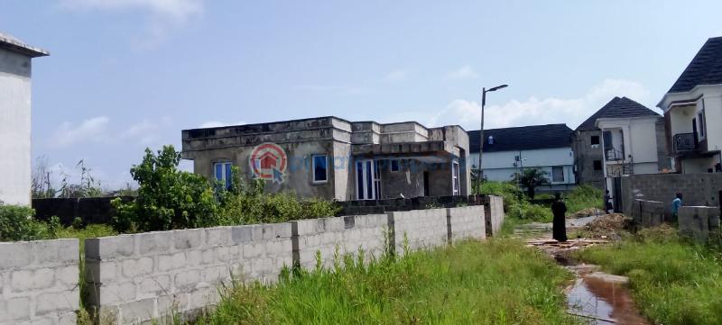 For sale! 3 bedroom bungalow   located on lakowe golf course road. - 9 3 bedroom Detached Bungalow For Sale Lakowe Lakes And Golf Course Road. Lakowe Ibeju-Lekki Lagos - 9