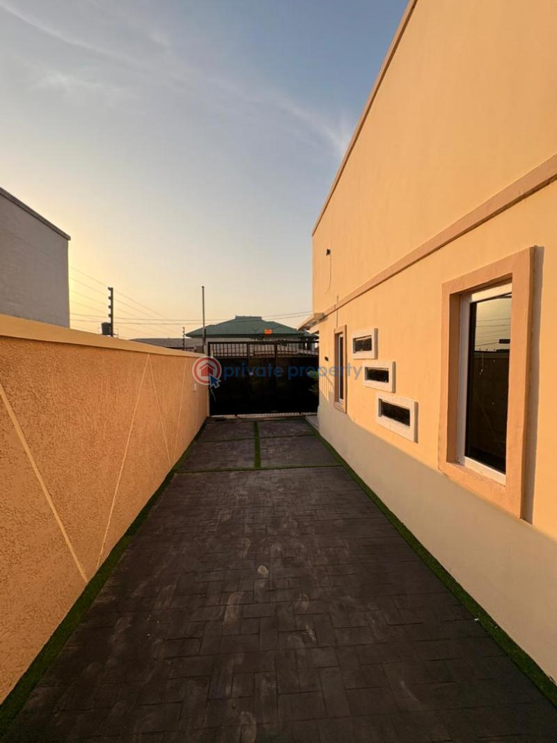 House For Sale Location: Harmony Estate, Eleyele – Ologuneru, Ibadan Ibadan Oyo - 11