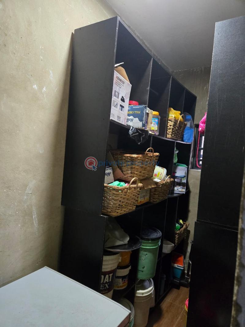 House For Sale Location: Agoro Power Line, Jericho Extension (immediately After Adejumo) Ibadan Oyo - 6