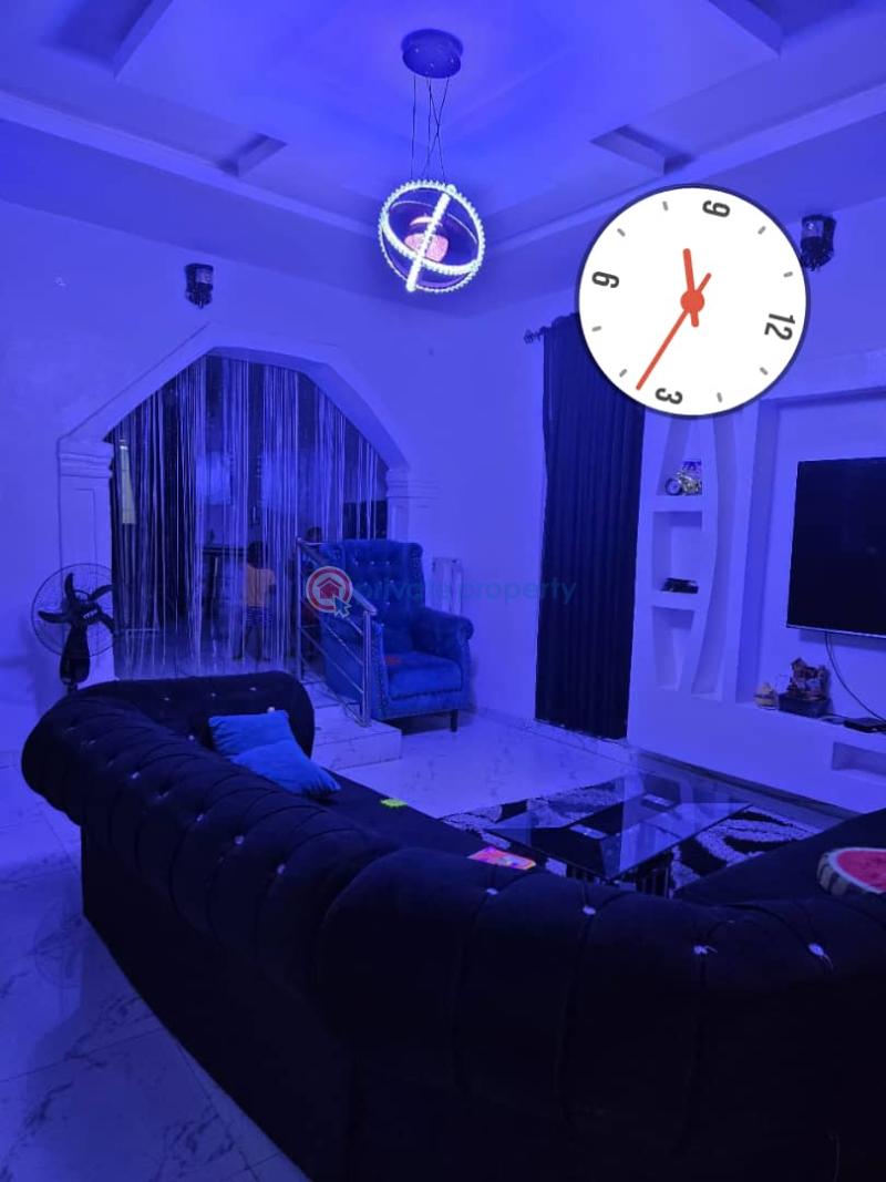 House For Sale Location: Agoro Power Line, Jericho Extension (immediately After Adejumo) Ibadan Oyo - 5