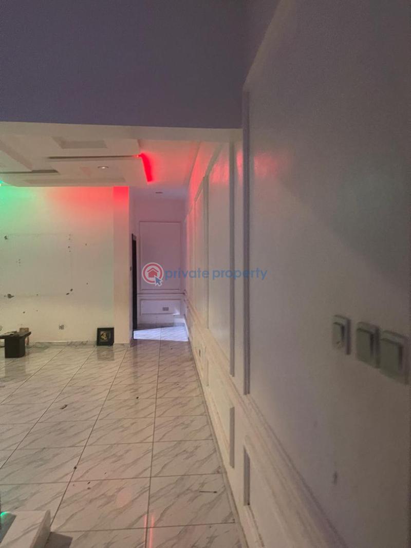 House For Sale Omolayo Estate Akobo Ibadan Oyo - 2