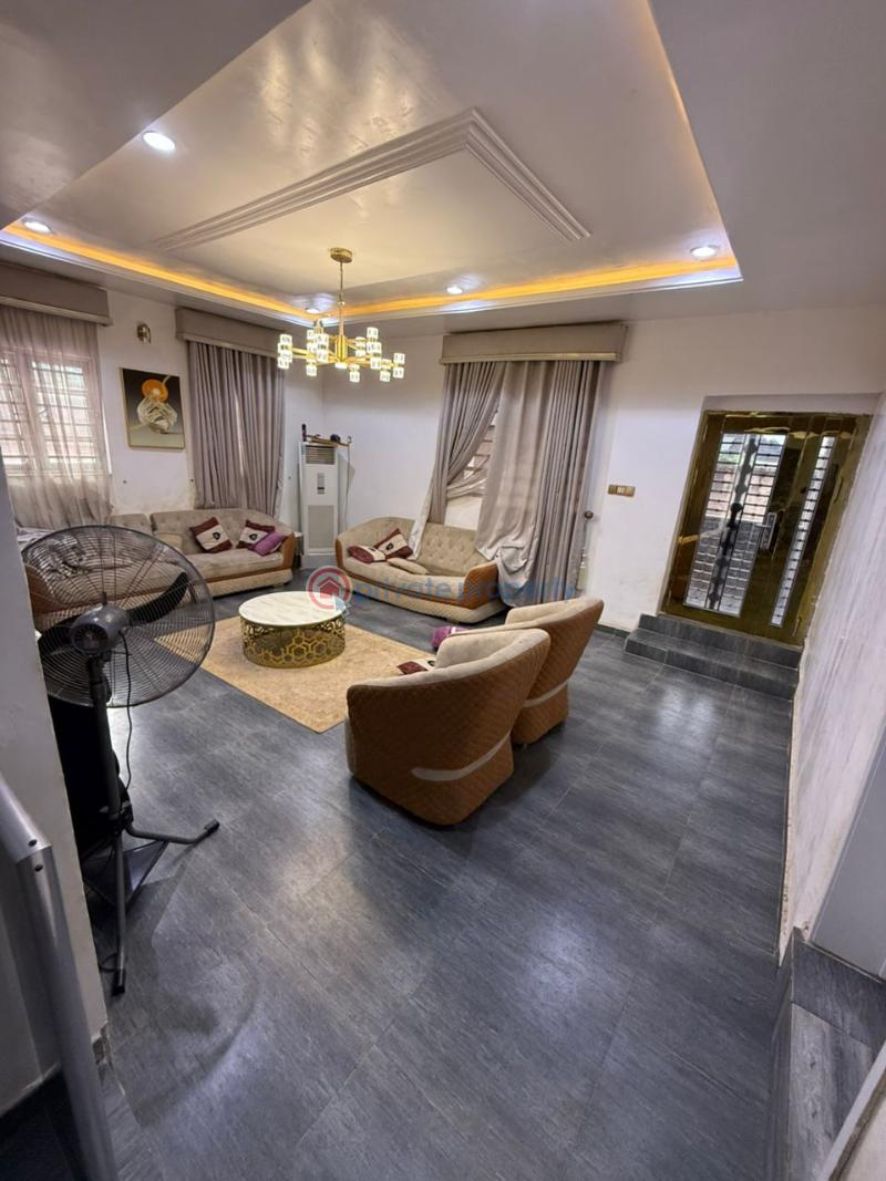 4 bedroom Bungalow For Sale Moganna Akala Express Ibadan Oyo - 1