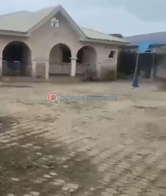4 bedroom Bungalow For Sale Ipaja Lagos - 4