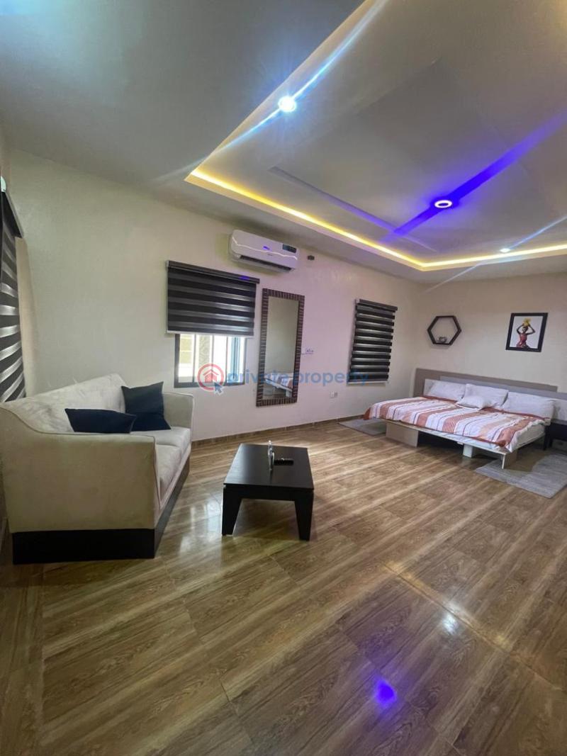 House For Sale Location: S&t Estate, Jericho Gra, Ibadan Ibadan Oyo - 10