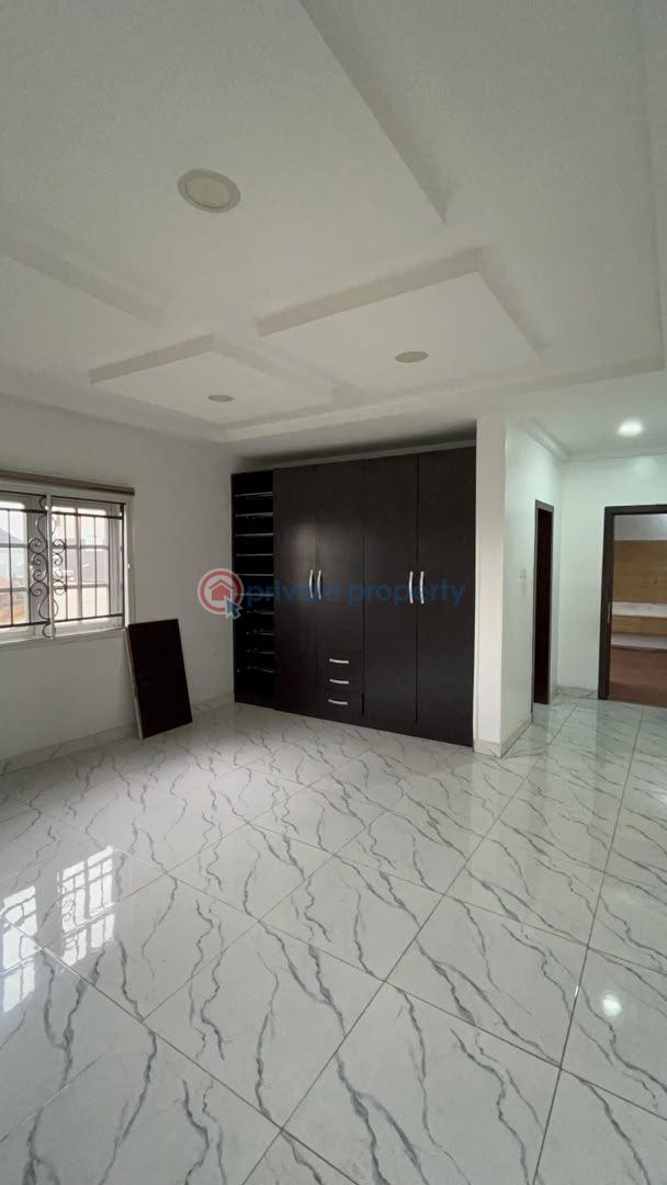 4 bedroom Semi detached Duplex For Sale Maryland Ikeja Lagos - 3
