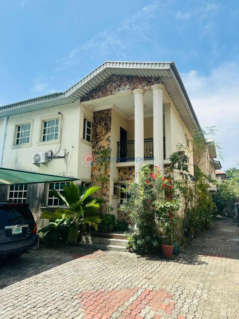 4 bedroom Duplex For Sale Lekki Phase 1 Lagos