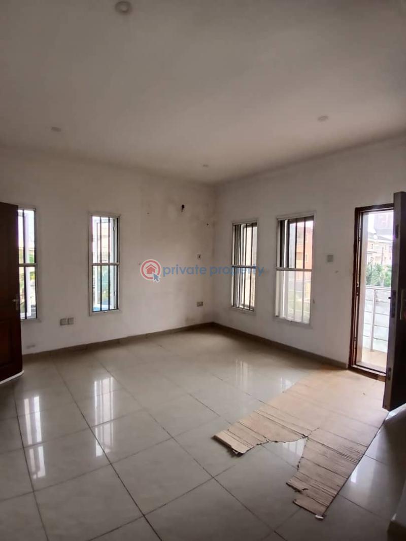 4 bedroom Semi detached Duplex For Sale Estate Osapa Lekki Lagos - 16