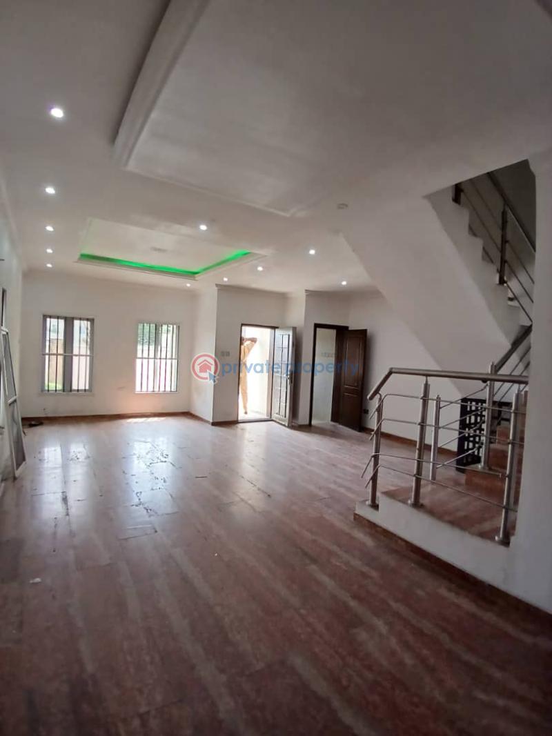 4 bedroom Semi detached Duplex For Sale Estate Osapa Lekki Lagos - 21