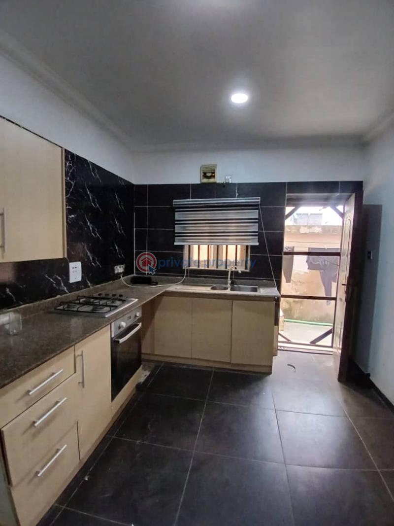 4 bedroom Semi detached Duplex For Sale Estate Osapa Lekki Lagos - 4