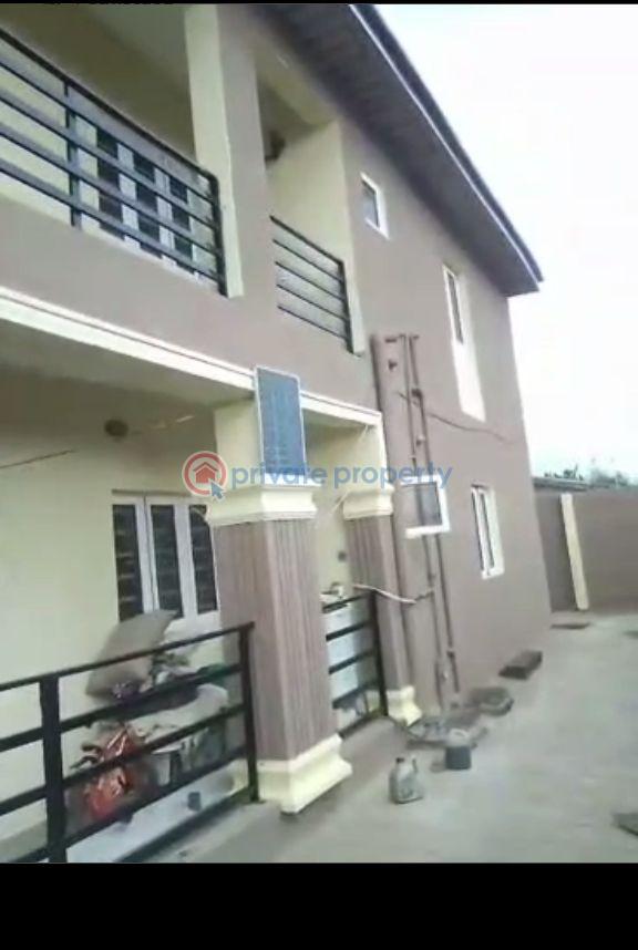 3 bedroom Block Of Flats For Sale Igbogbo Ikorodu Lagos - 1