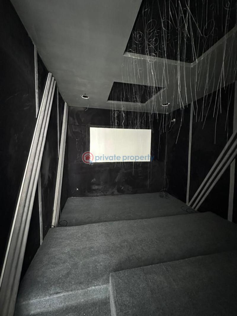 5 bedroom Detached Duplex For Sale Osapa Lekki Lagos - 5