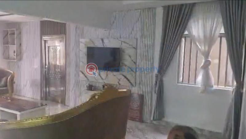 Duplex For Sale Gregosa Avenue, Off Nosa Edugie Street, Mtn Mast Axis, Ugbor Community Benin City. Benin Edo - 2