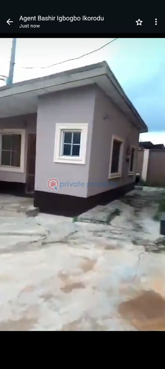 3 bedroom Block Of Flats For Sale Ibeshe Ikorodu Lagos - 7