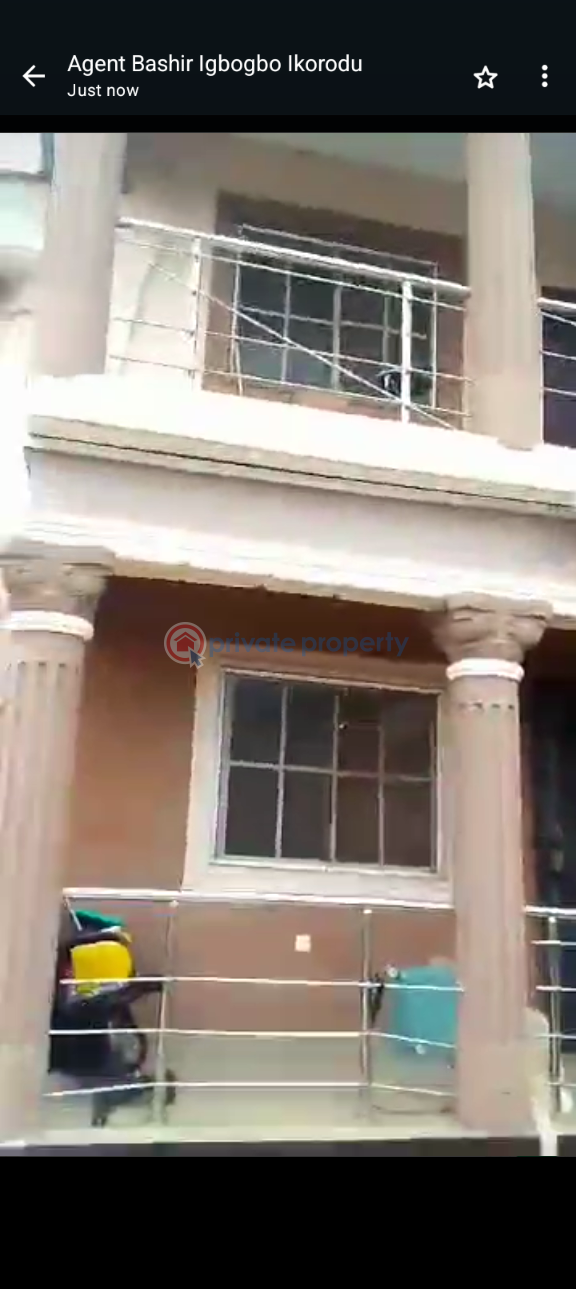 3 bedroom Block Of Flats For Sale Ibeshe Ikorodu Lagos - 3