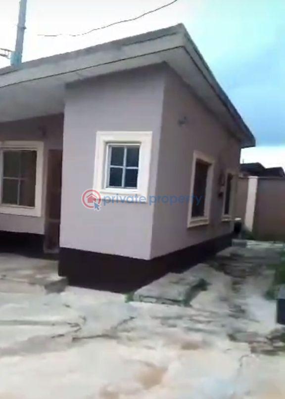 3 bedroom Block Of Flats For Sale Ibeshe Ikorodu Lagos - 4