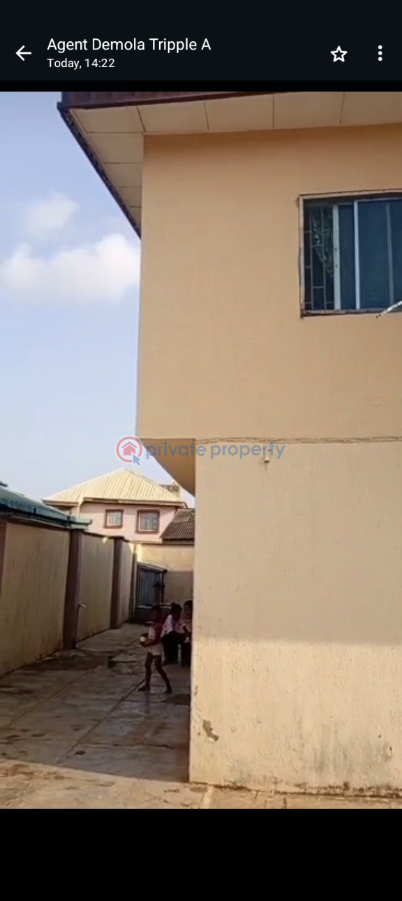 Block Of Flats For Sale Egan Ikotun/Igando Lagos - 9