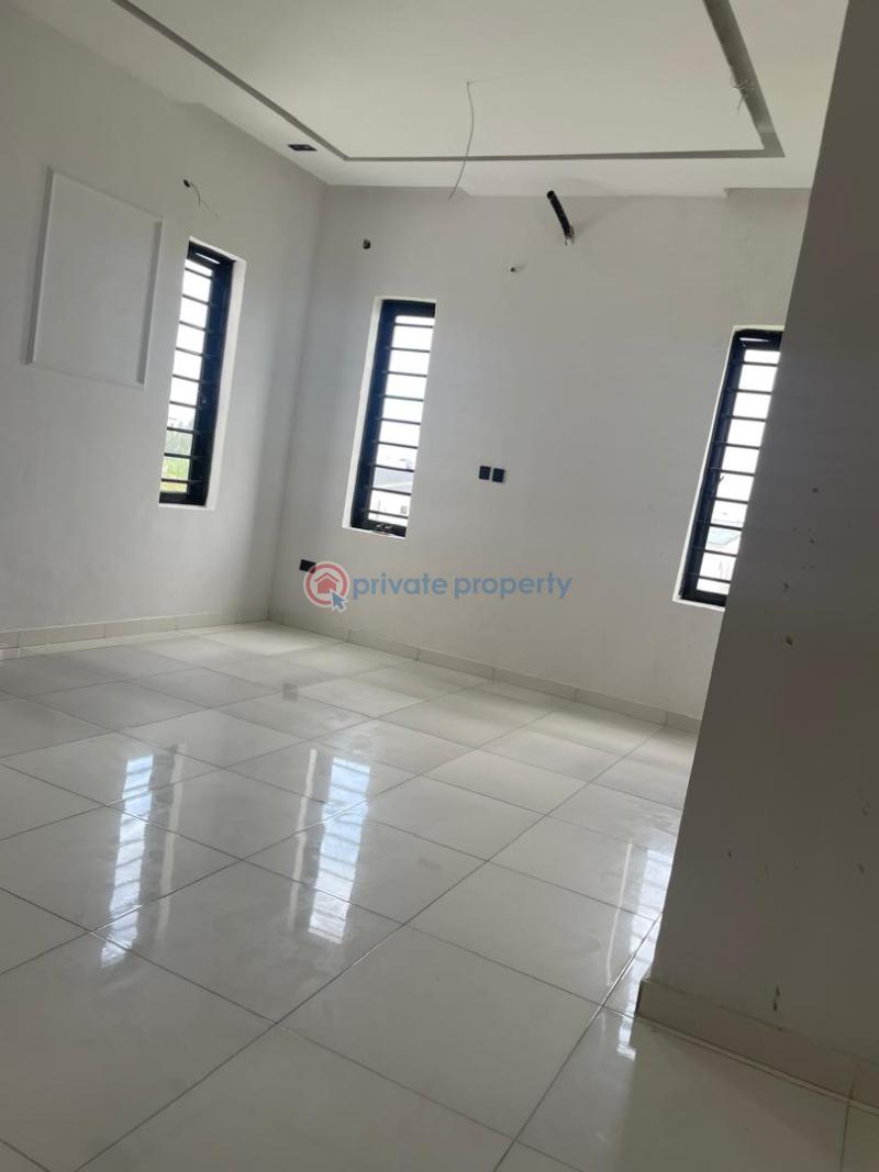 5 bedroom Detached Duplex For Sale Orch Road Lekki Lagos. Along Lekki Expressway Lagos - 2