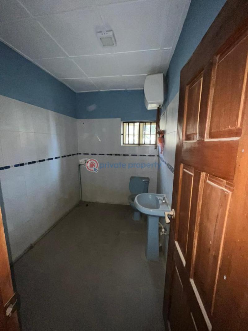 House For Sale At Akala Estate, Ibadan Oyo - 3