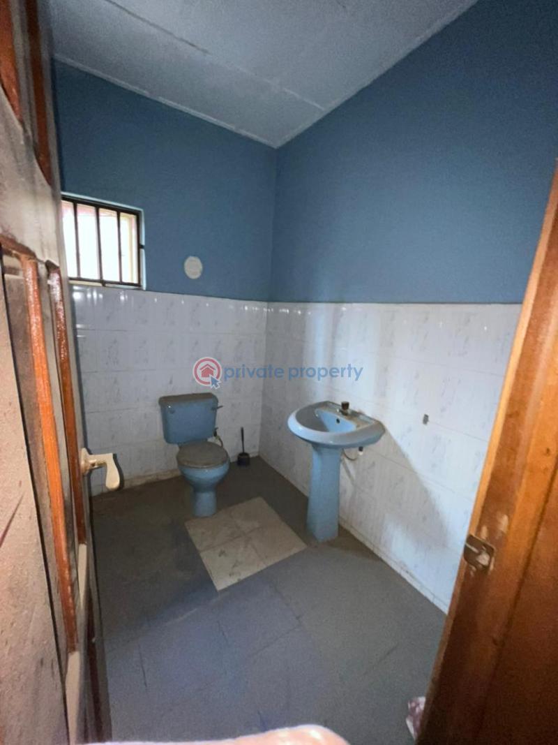 House For Sale At Akala Estate, Ibadan Oyo - 11