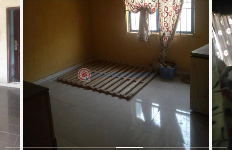 6 bedroom Bungalow For Sale Igbogbo Ikorodu Lagos - 4