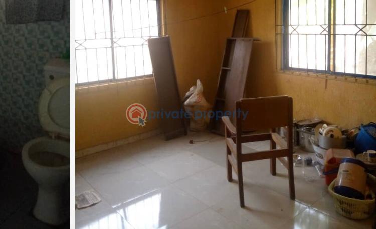 6 bedroom Bungalow For Sale Igbogbo Ikorodu Lagos - 2