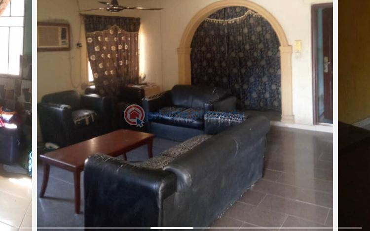 6 bedroom Bungalow For Sale Igbogbo Ikorodu Lagos - 1