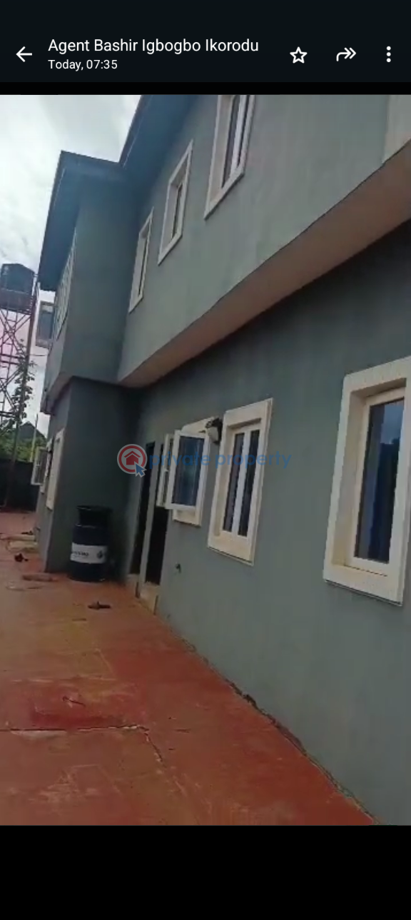 2 bedroom Block Of Flats For Sale Ikorodu Lagos - 5