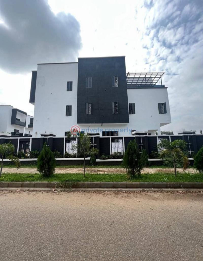 6 bedroom Maisonette For Sale Diplomatic Zone Katampe Ext. Abuja Phase 2  - 0