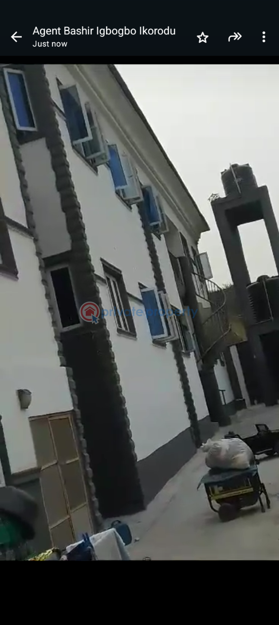 2 bedroom Block Of Flats For Sale Ikorodu Lagos - 2
