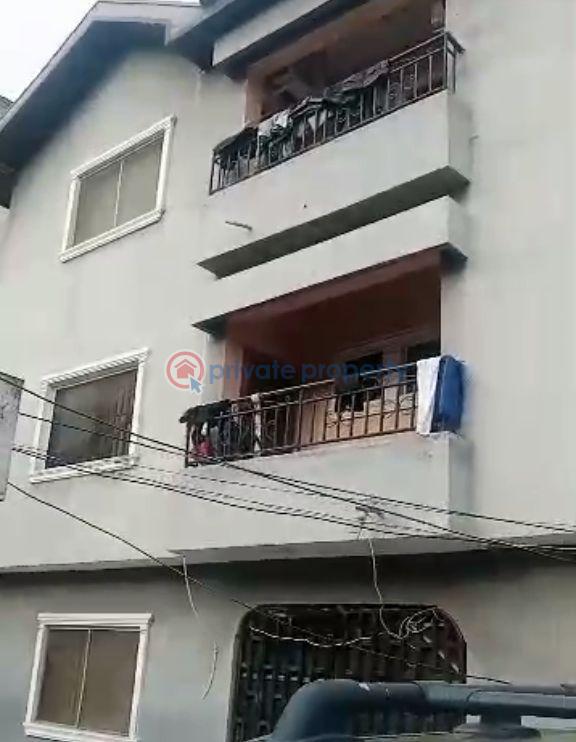 3 bedroom Block Of Flats For Sale Ago Palace Isolo Lagos - 3