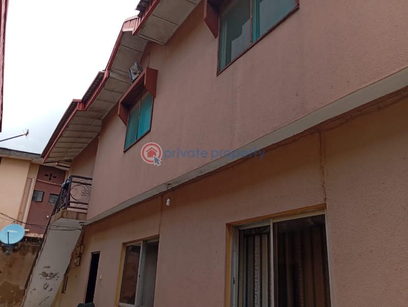 3 bedroom Block Of Flats For Sale Off Liasu Road Ikotun Ikotun Ikotun/Igando Lagos - 2