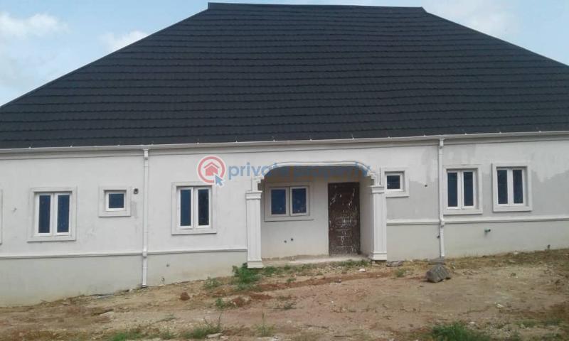 House For Sale Of Land Located At Osodipe Street,zone F,akoto Estate Off Elebu,ibadan. Ibadan Oyo - 6
