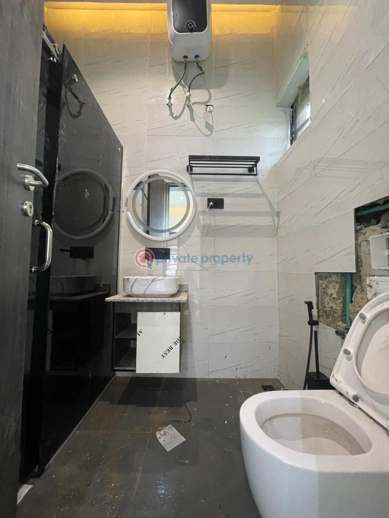 House For Sale Location: Tiger Estate, Ibadan Ibadan Oyo - 11