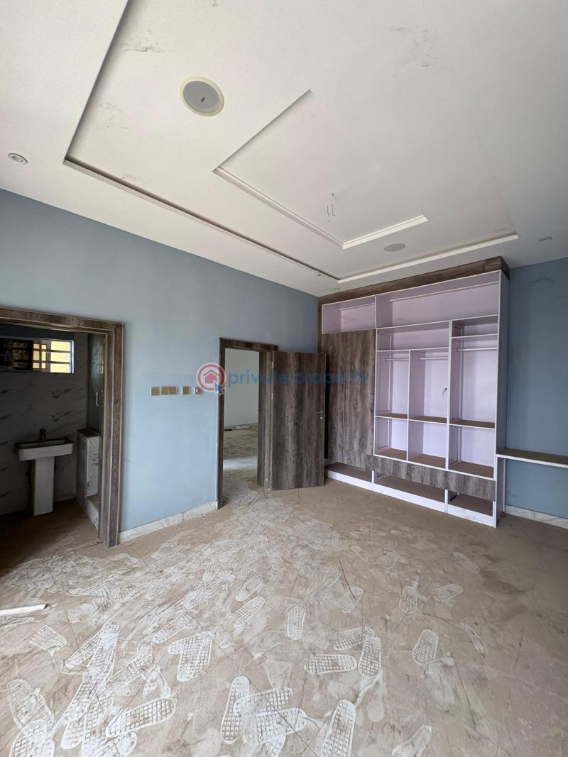 House For Sale Palms Groove Court, Iyaganku Road. Ibadan Oyo - 6
