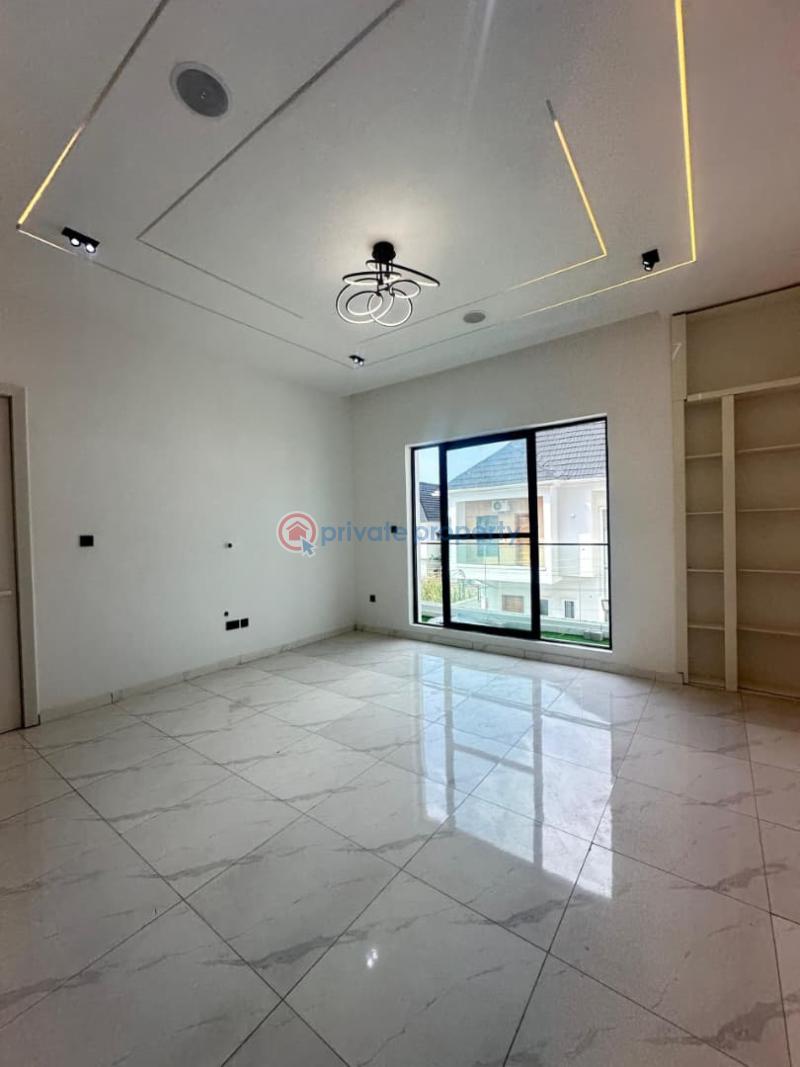5 bedroom Detached Duplex For Sale Ikota Lekki Lagos - 3