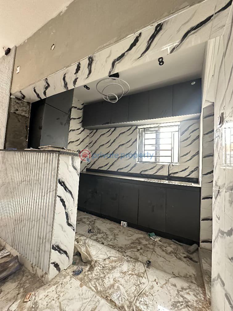 House For Sale At Olapade Estate, Behind Nnpc Filling Station, Ologuneru Junction, Ibadan, Oyo State Ibadan Oyo - 9