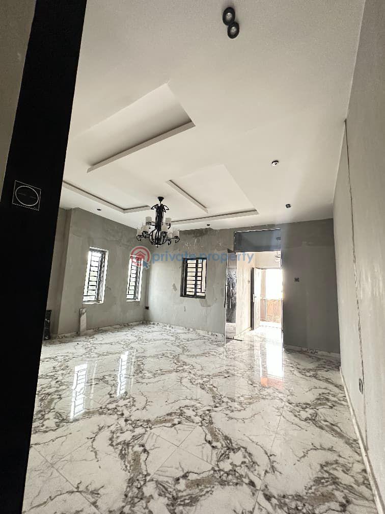 House For Sale At Olapade Estate, Behind Nnpc Filling Station, Ologuneru Junction, Ibadan, Oyo State Ibadan Oyo - 7