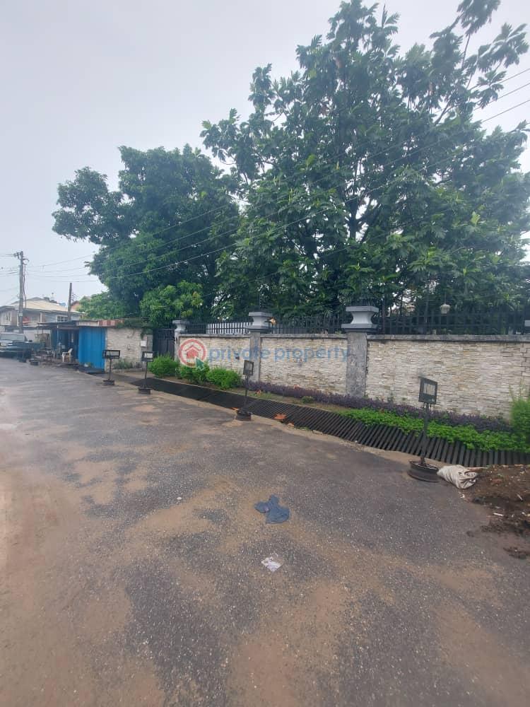 Detached Duplex For Sale Ilupeju Lagos - 8