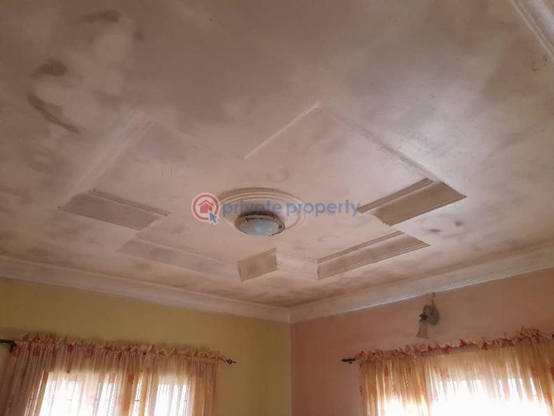 4 bedroom Detached Bungalow For Sale Gboju, By Ap, Before Gberigbe Gberigbe Ikorodu Lagos - 5