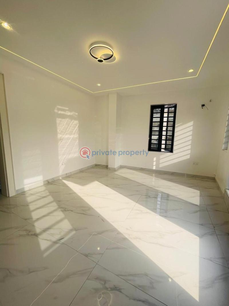 5 bedroom Detached Duplex For Sale River Valley Estate Berger Ojodu Lagos - 3